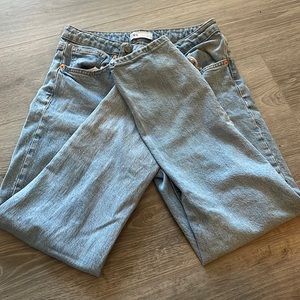 ZARA size 6 jeans